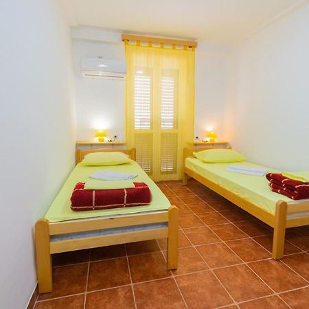 Guesthouse Lovcen Kotor Exterior photo